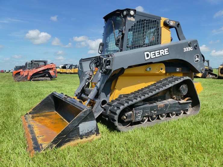 2018-deere-333g-image-1