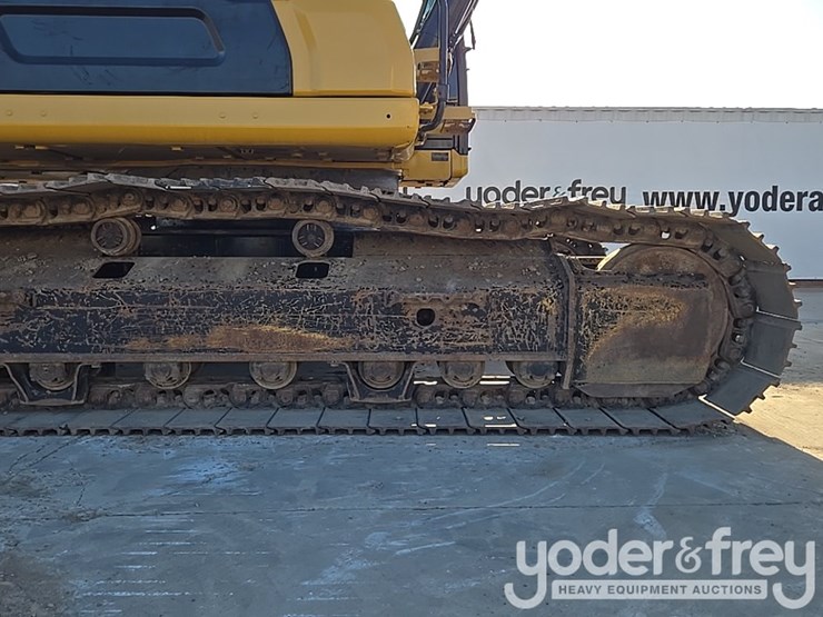 2019-caterpillar-336-image-15