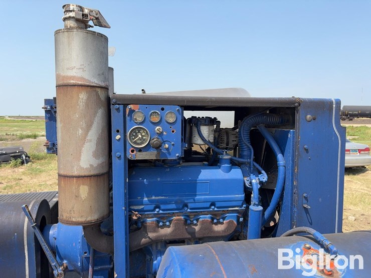 tritan-51020ss-diesel-water-pump-on-t/a-flatbed-trailer-image-16