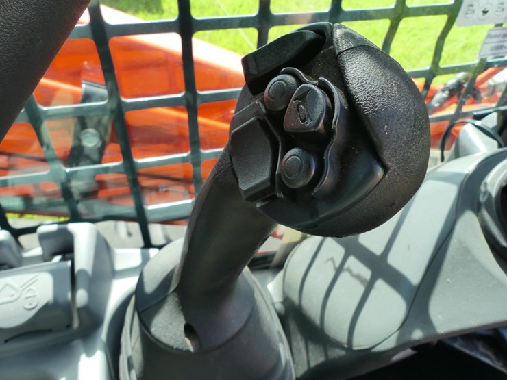 kubota-svl95-2s-image-15