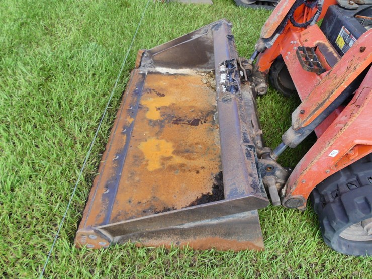 2018-kubota-svl75-2-image-11