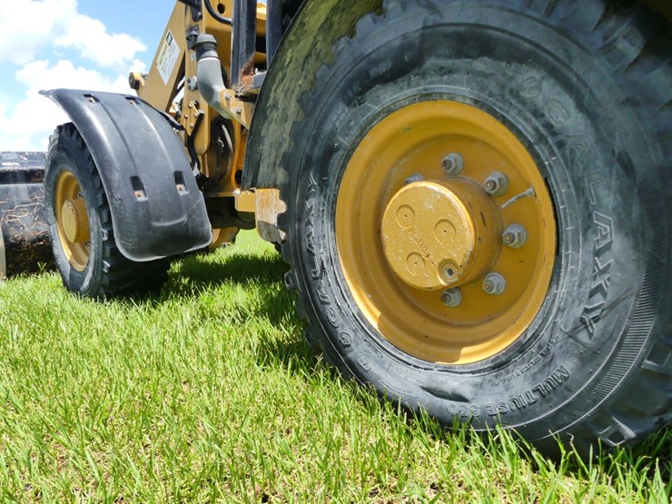 caterpillar-906m-image-5