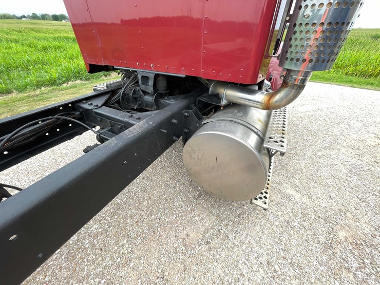 2006-kenworth-t800-image-51