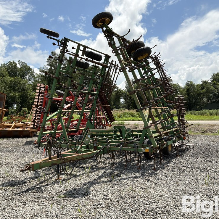 JOHN DEERE 980