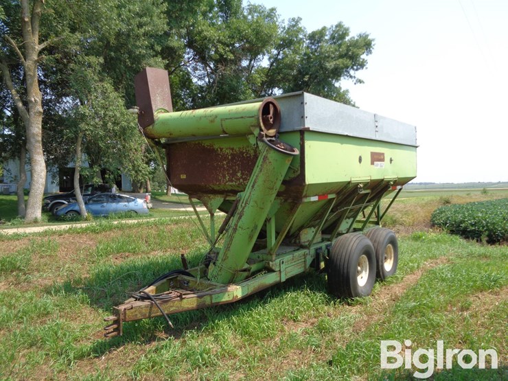 parker-grain-buggy-image-1