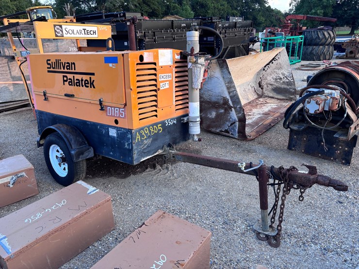 #3504-•-sullivan-palatek-air-compressor-on-trailer-image-1