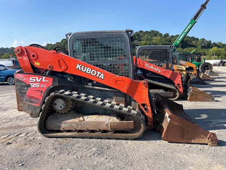2019-kubota-svl95-2s-image-6