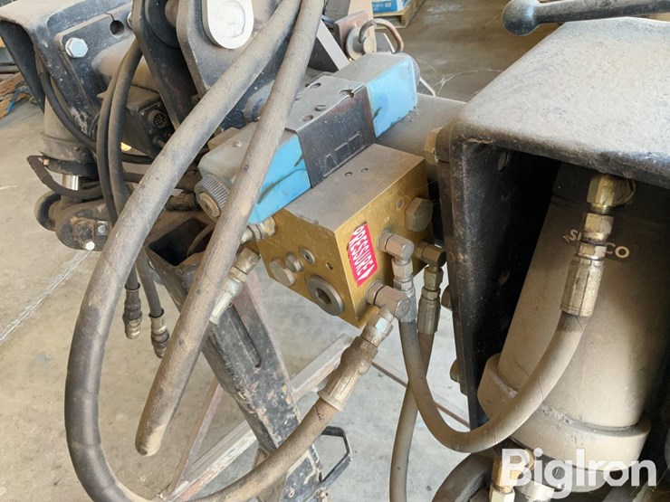 acuratrak-3/43g-guidance-3-pt-hitch-image-14