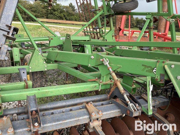 john-deere-726-image-18