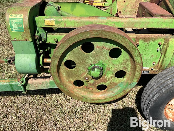 john-deere-24t-image-13
