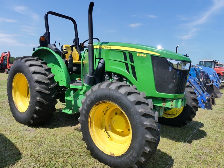 2022-john-deere-5115m-image-1