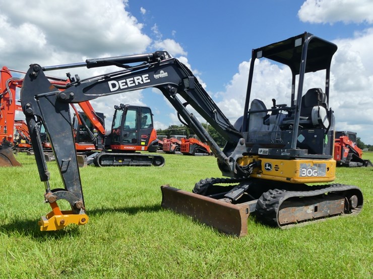 deere-30g-image-1