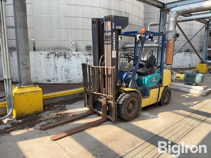 komatsu-fg25t-12-image-1