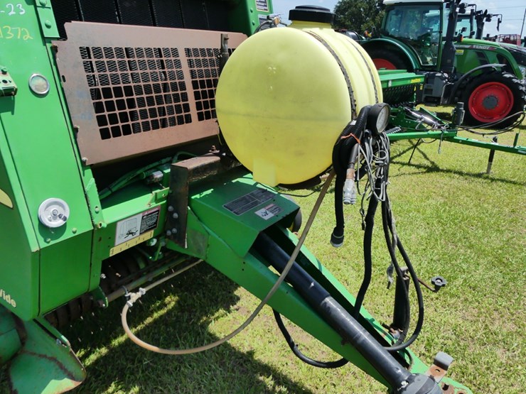 2005-john-deere-467-image-11