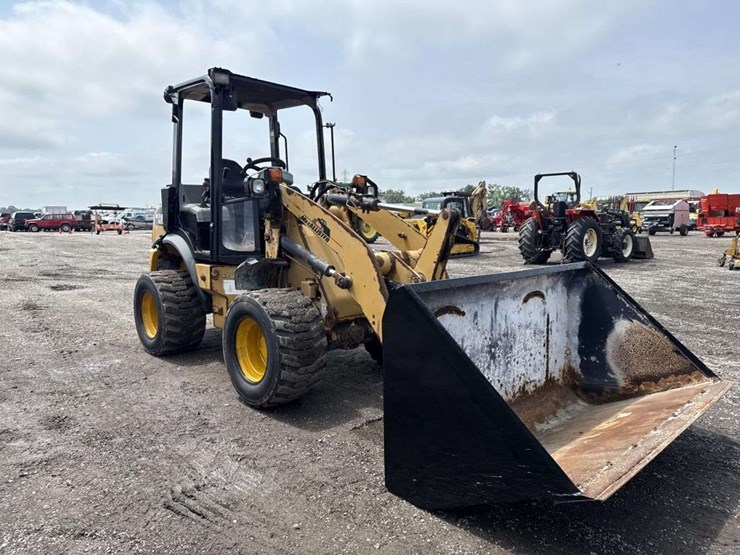 caterpillar-903c-image-4