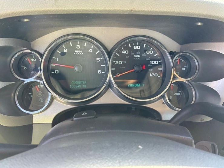 2012-gmc-sierra-2500hd-image-26