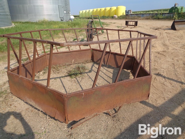 round-bale-feeder-image-4