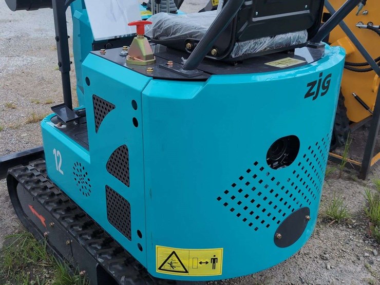 zjg-mini-excavator-zj-12-(blue)-image-5