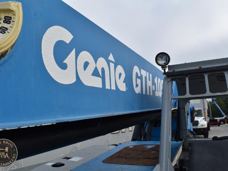 2008-genie-gth1056-image-21