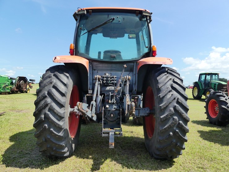 2015-kubota-m135gx-image-5