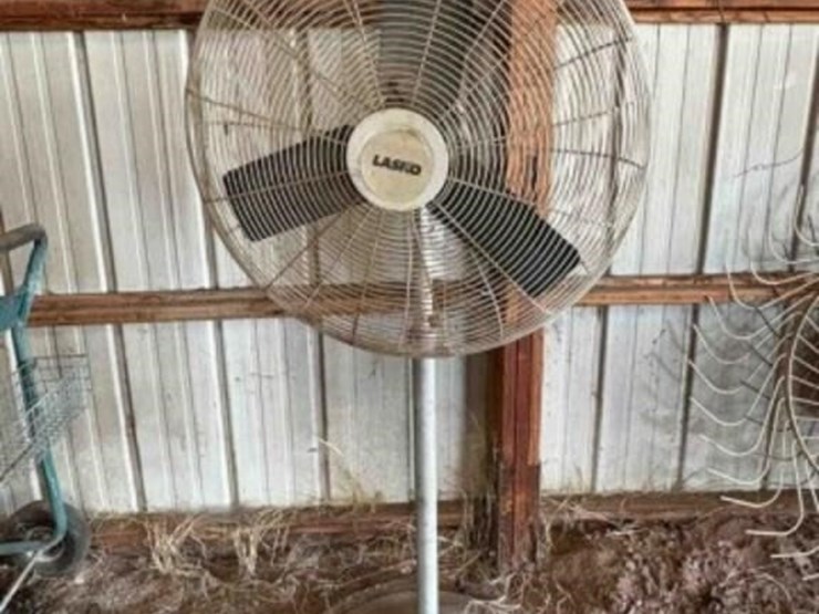 large-lasko-shop-fan-image-1