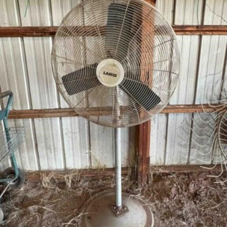 Large Lasko Shop Fan