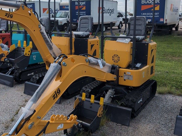 zjg-mini-excavator-zj-12-(yellow)-image-1