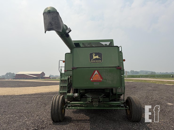 1985-john-deere-7720-titan-ii-image-4