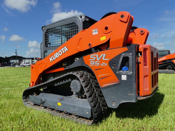 kubota-svl95-2s-image-4