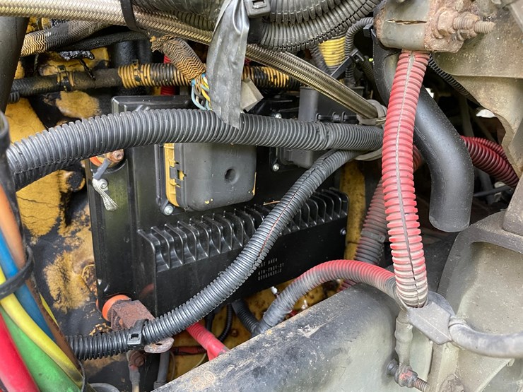 2007-caterpillar-c15-image-51