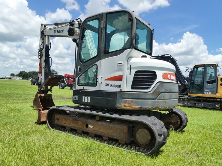 2011-bobcat-e80-image-4