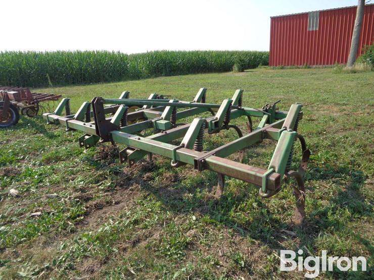 john-deere-1600-image-1