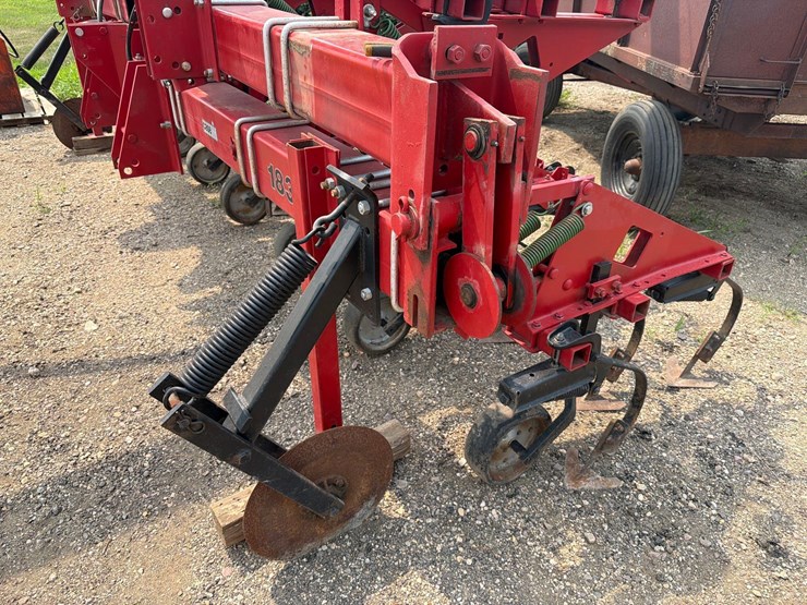 case-ih-1830-image-7
