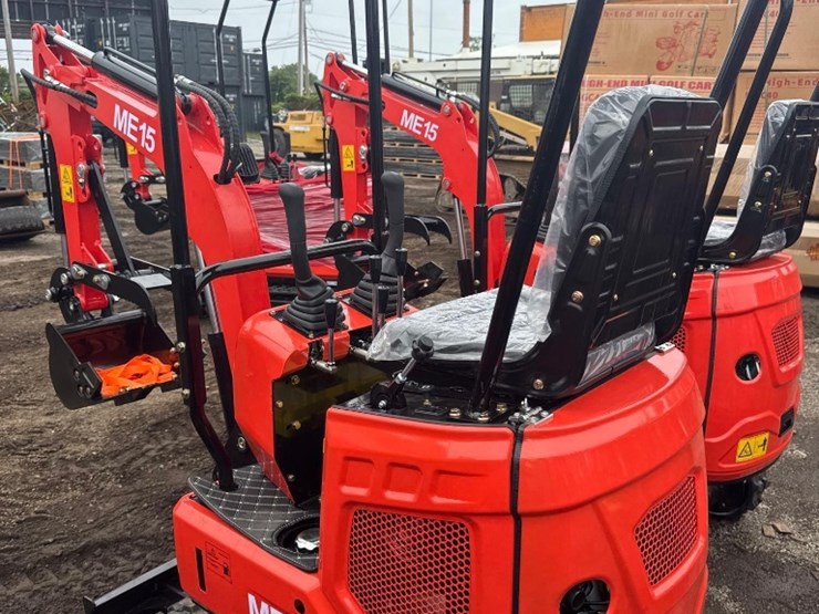 new-sd-lanch-co-mini-excavator-model-me15-image-6