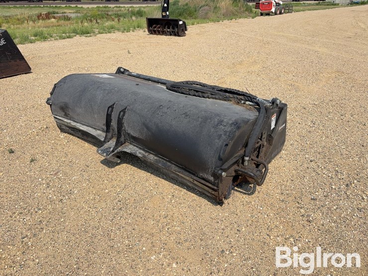 erskine-7’-sweeper-bucket-image-1