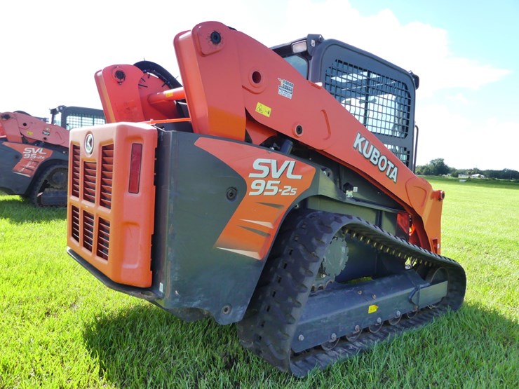 kubota-svl95-2s-image-3