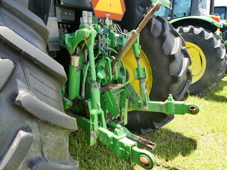 john-deere-6125m-image-9