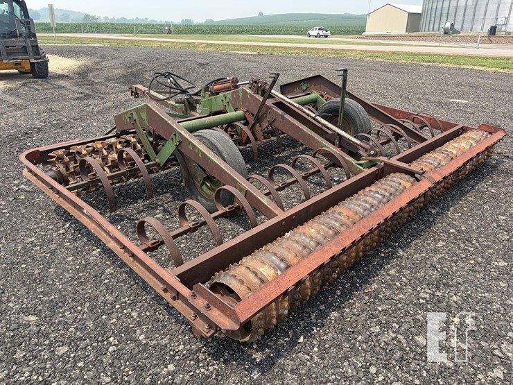 brillion-cultipacker-775-image-2