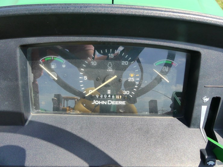 2011-john-deere-5065e-image-14