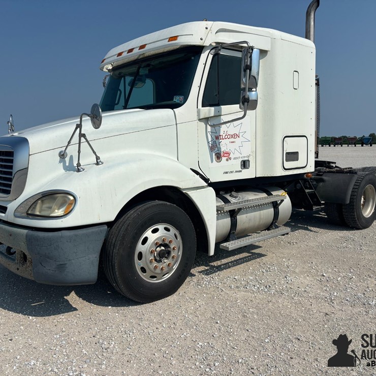 2004 CATERPILLAR 10