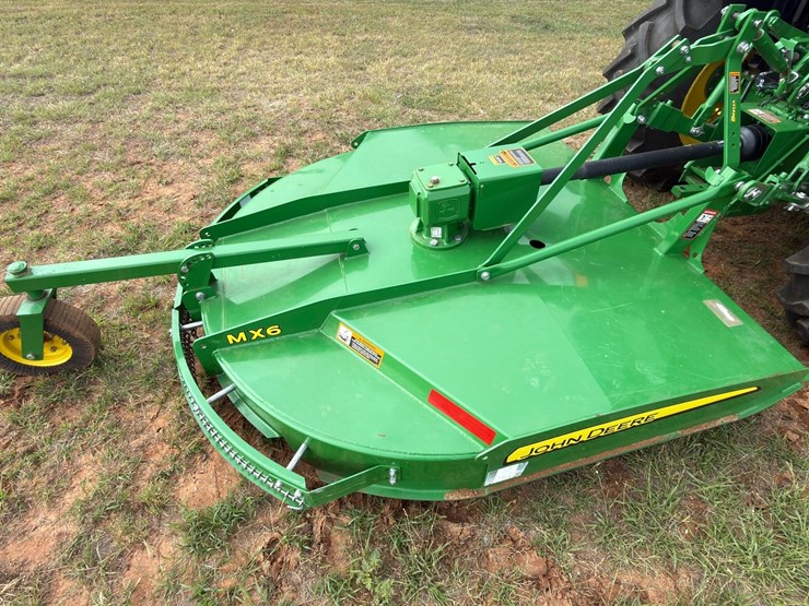 2022-john-deere-5055e-image-14