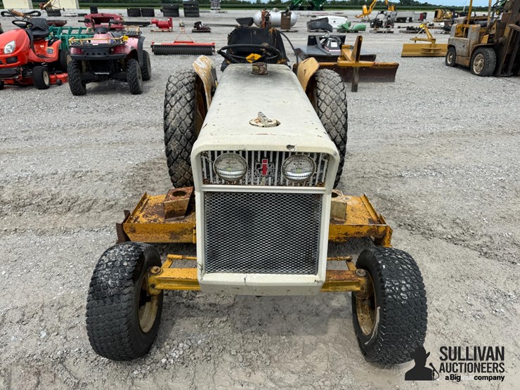 international-cub-lo-boy-image-2