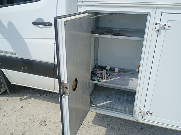 2008-dodge-sprinter-3500-image-63
