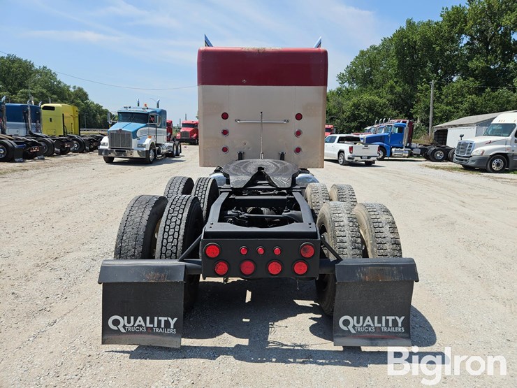 1995-peterbilt-379-image-6