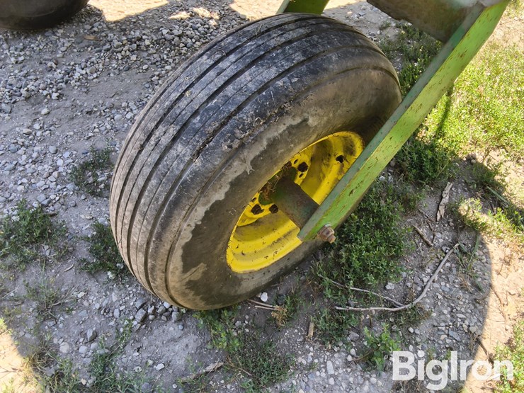 john-deere-250-image-18