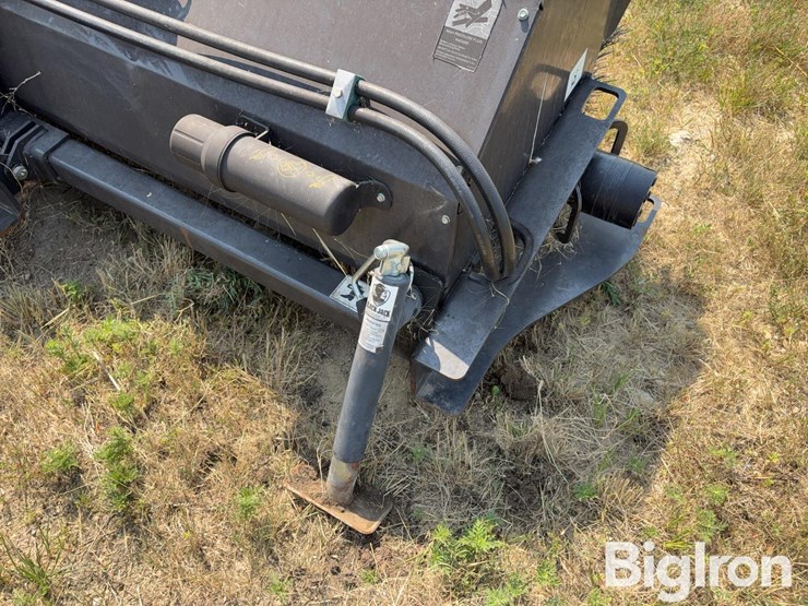 2016-paladin-8’-sweepster-image-15