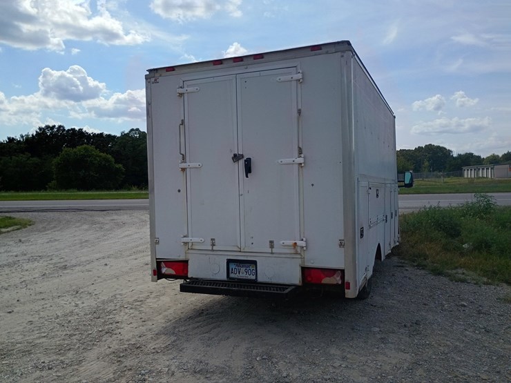2008-dodge-sprinter-3500-image-8