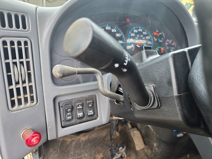 2006-international-durastar-4300-image-54