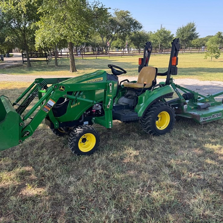 2014 JOHN DEERE 1023E