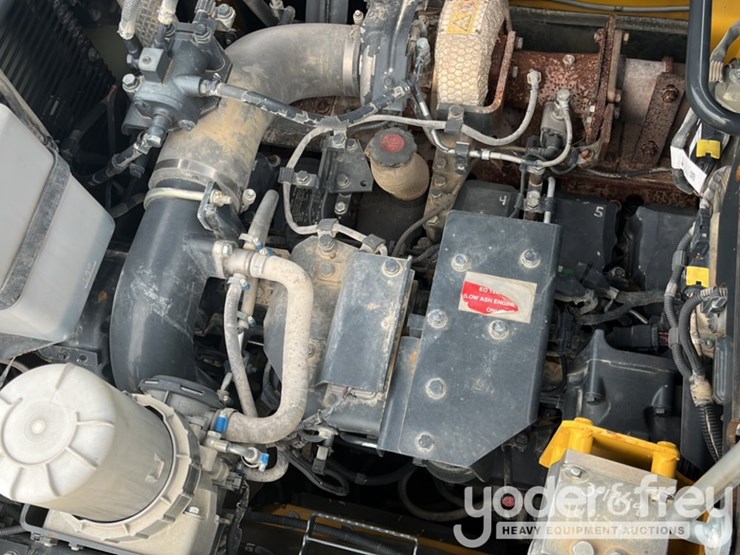 2018-komatsu-pc490-lc-11-image-23